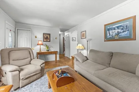 9 Woodcrest Circle Milton VT 05468