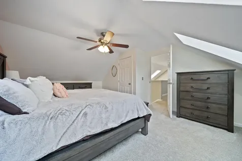 10 East Meadow Way Manchester NH 03109
