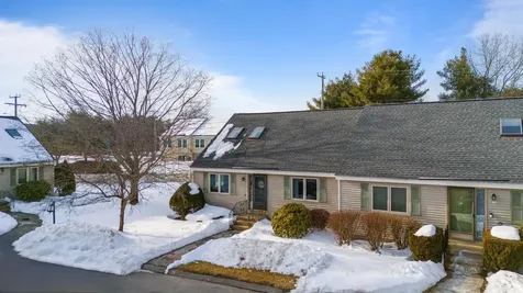 10 East Meadow Way Manchester NH 03109
