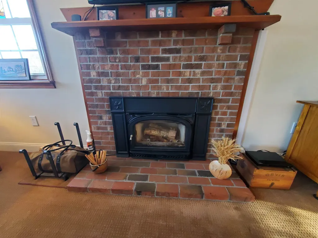 23 Evenchance Road Enfield NH 03748