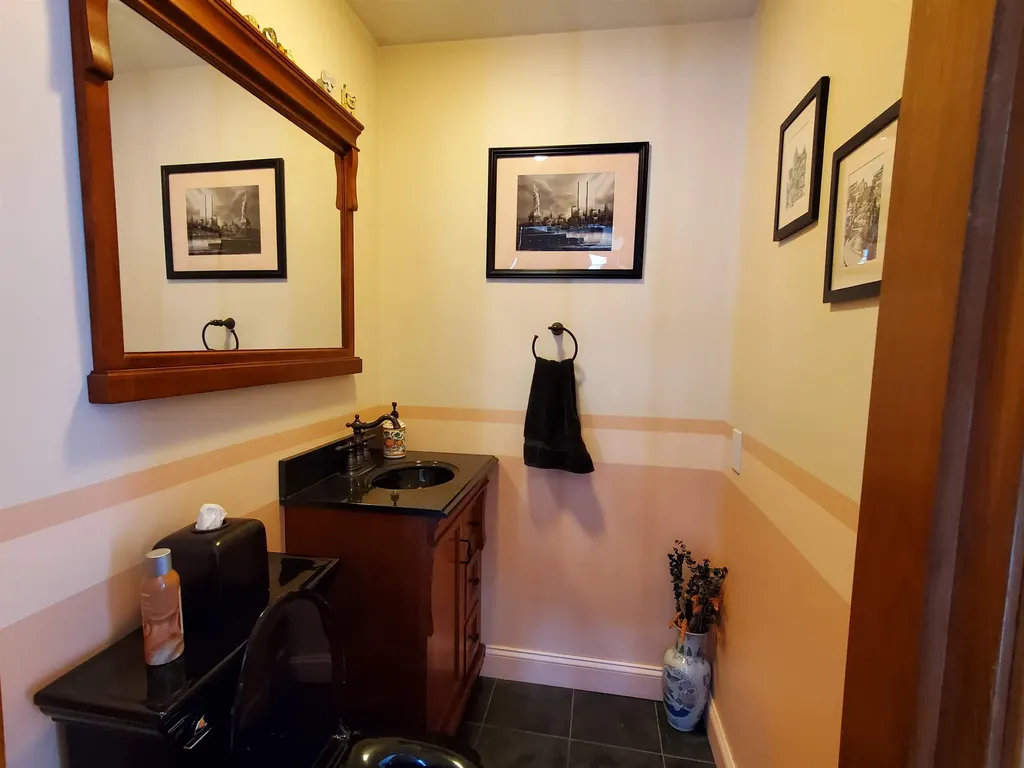 23 Evenchance Road Enfield NH 03748