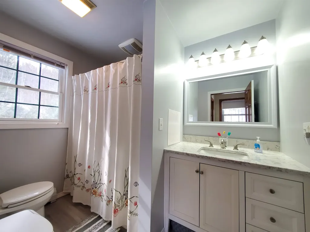 23 Evenchance Road Enfield NH 03748