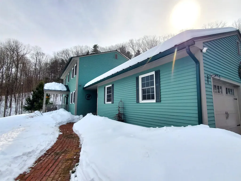 23 Evenchance Road Enfield NH 03748