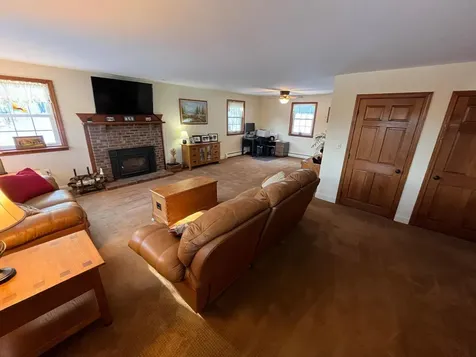 23 Evenchance Road Enfield NH 03748