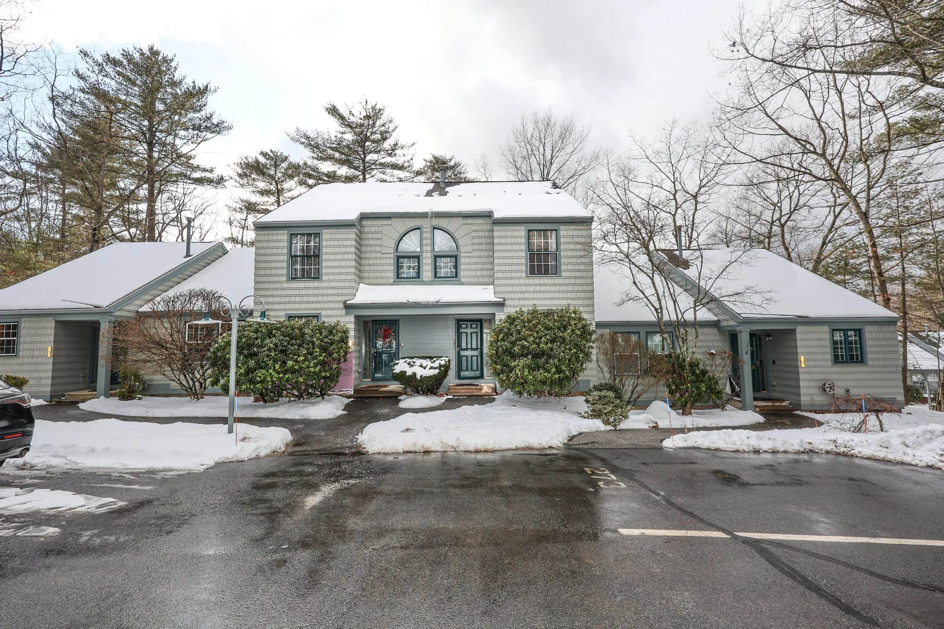 1465 Hooksett Road Hooksett NH 03106