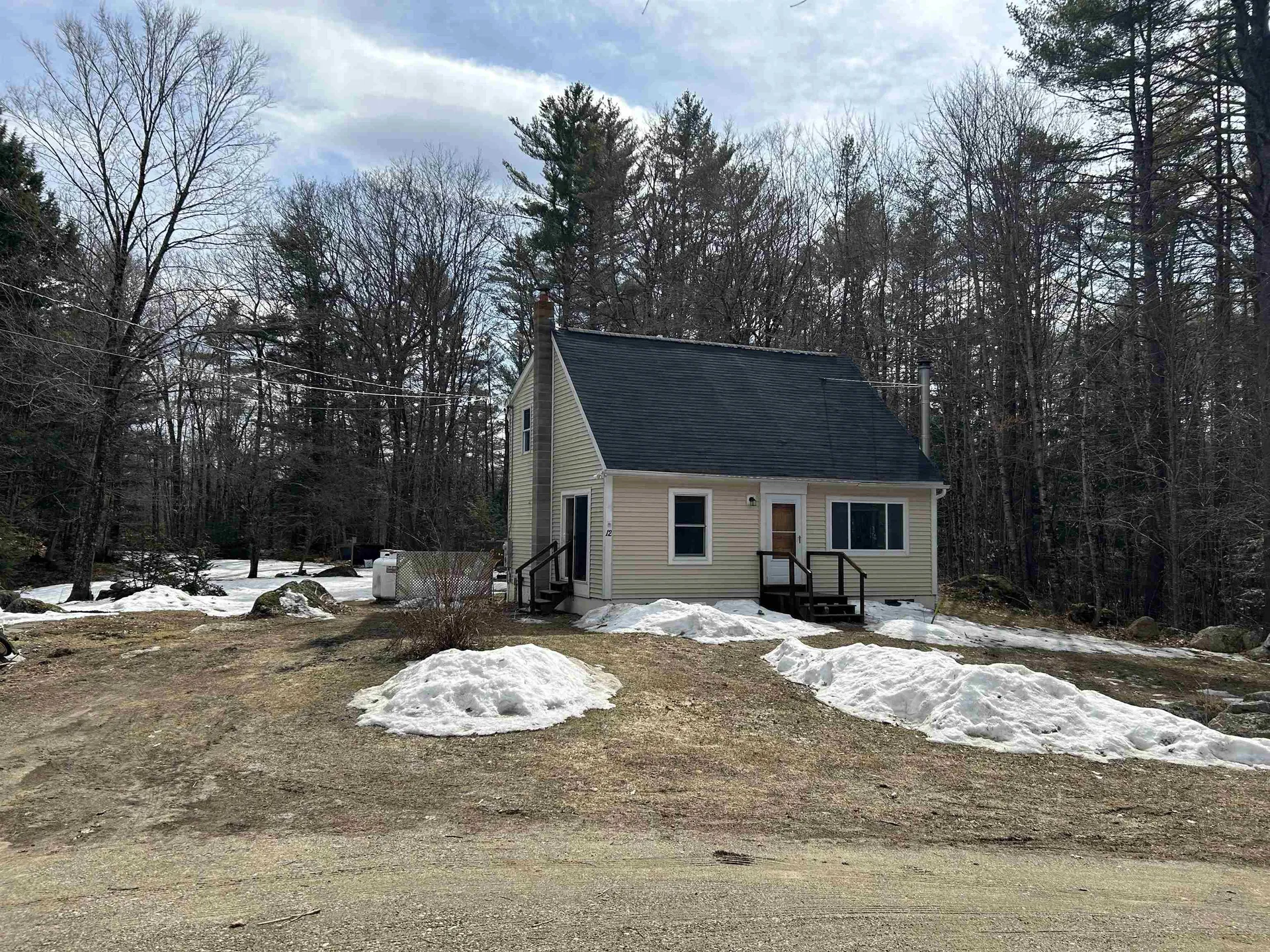 12 Charles Avenue Sutton NH 03260