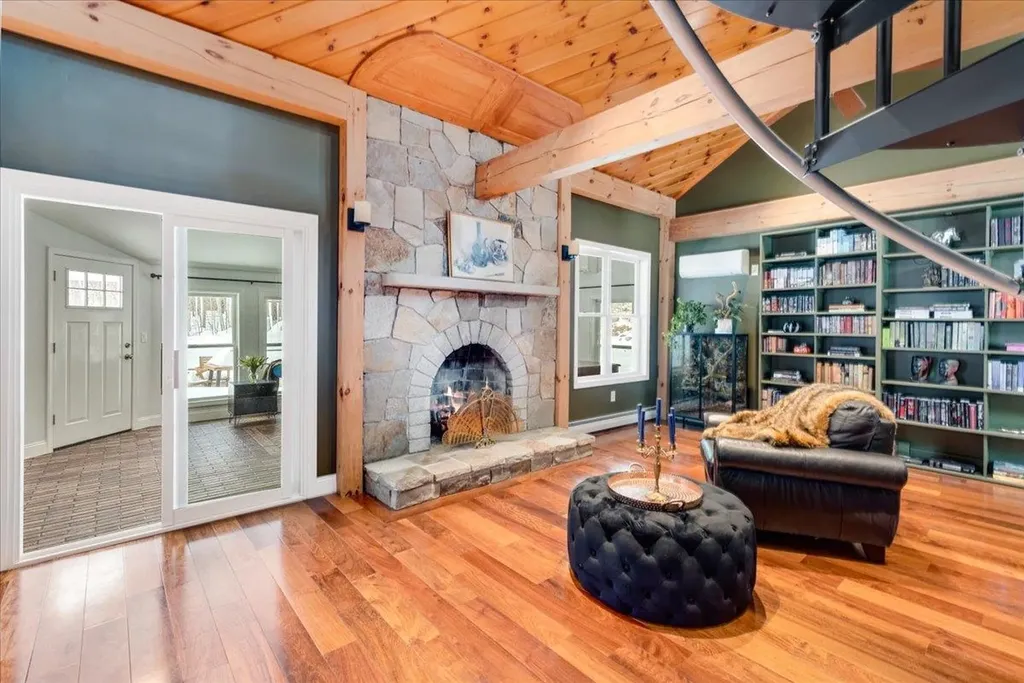 83 Old Wilton Road Mont Vernon NH 03057