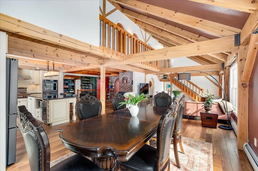 83 Old Wilton Road Mont Vernon NH 03057