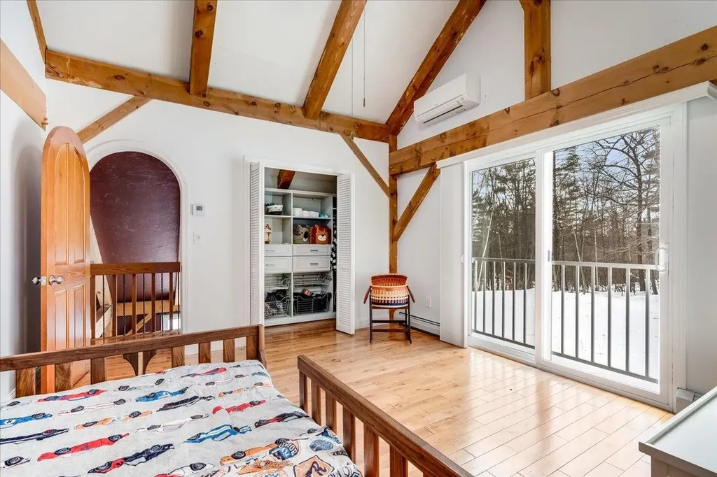 83 Old Wilton Road Mont Vernon NH 03057