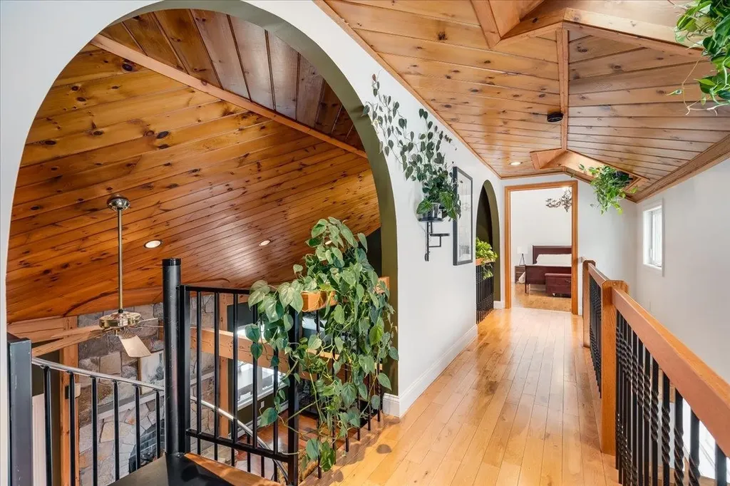 83 Old Wilton Road Mont Vernon NH 03057