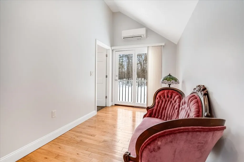 83 Old Wilton Road Mont Vernon NH 03057