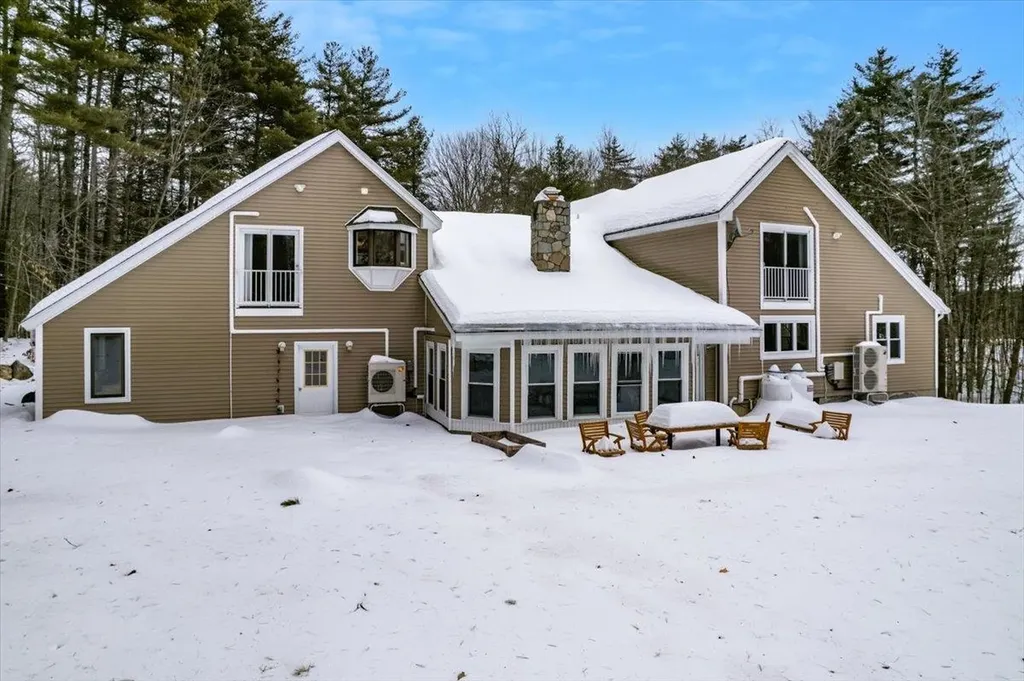 83 Old Wilton Road Mont Vernon NH 03057