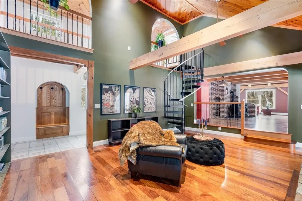 83 Old Wilton Road Mont Vernon NH 03057