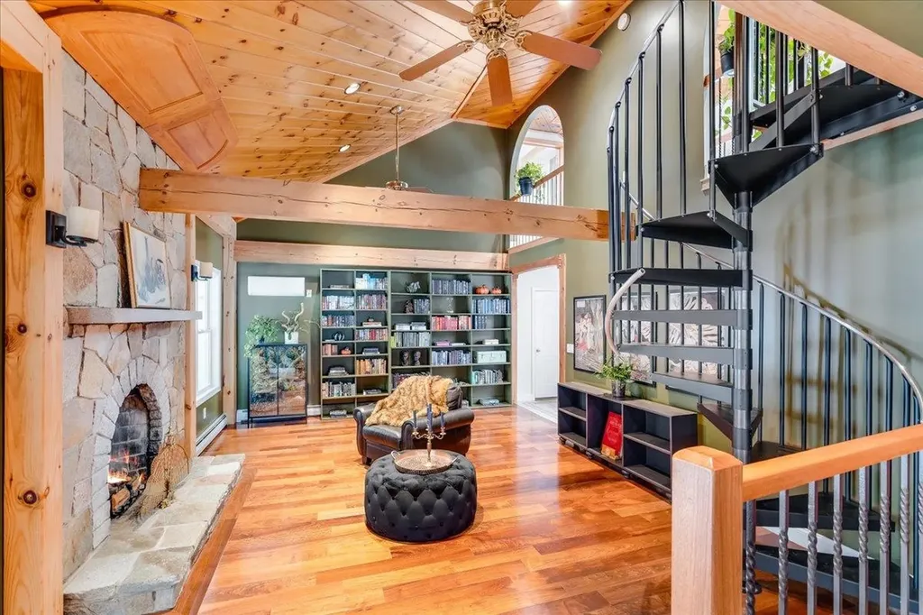 83 Old Wilton Road Mont Vernon NH 03057