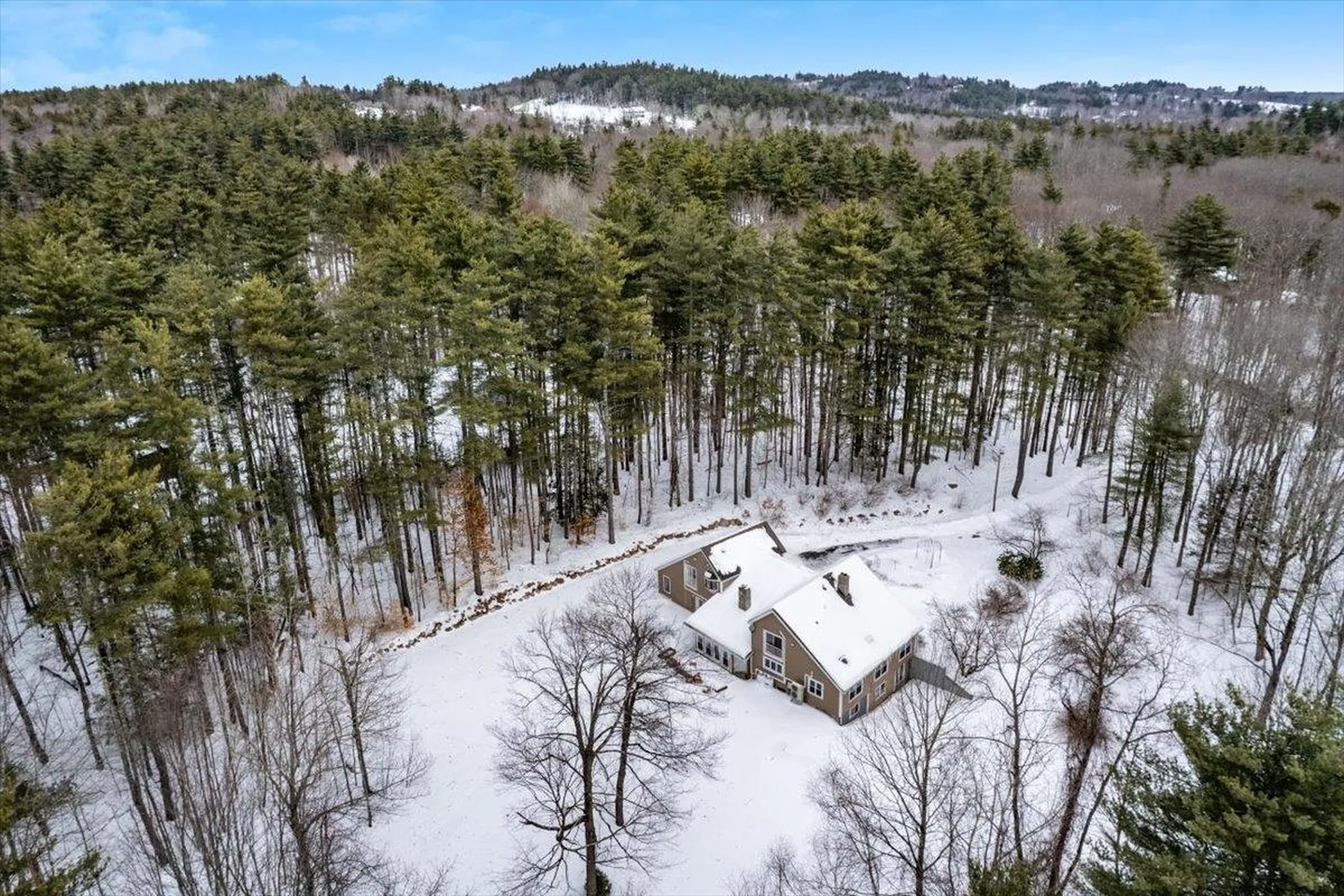 83 Old Wilton Road Mont Vernon NH 03057