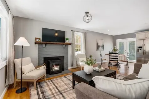 158 Bypass 28 Derry NH 03038