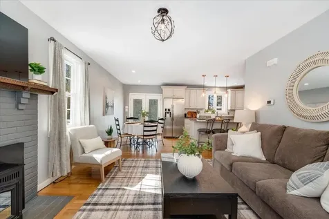 158 Bypass 28 Derry NH 03038