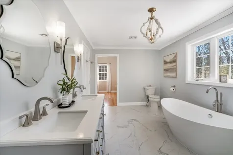 158 Bypass 28 Derry NH 03038