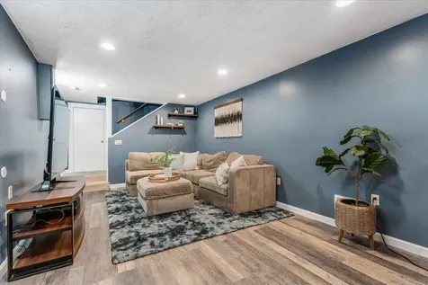 158 Bypass 28 Derry NH 03038