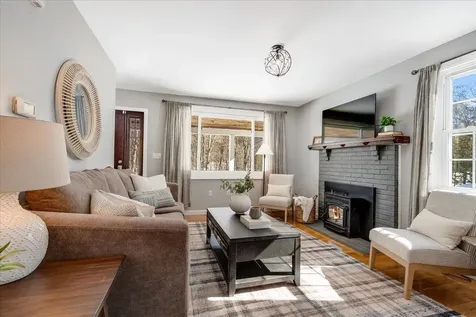 158 Bypass 28 Derry NH 03038