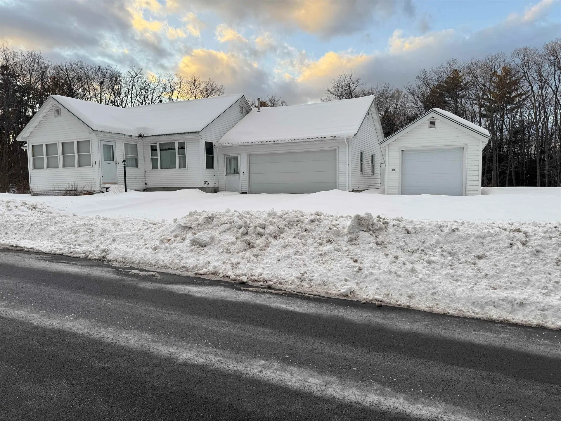 39 Huckins Street Ossipee NH 03814