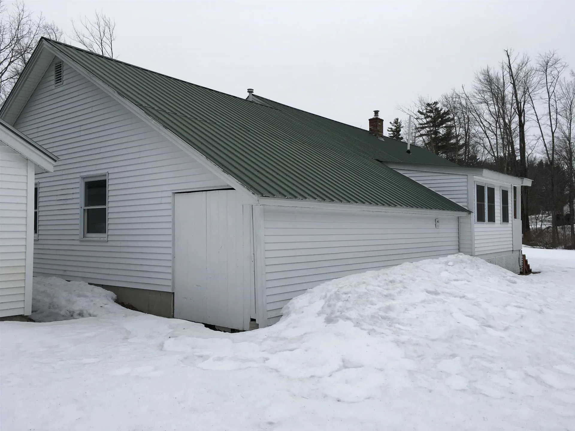 39 Huckins Street Ossipee NH 03814