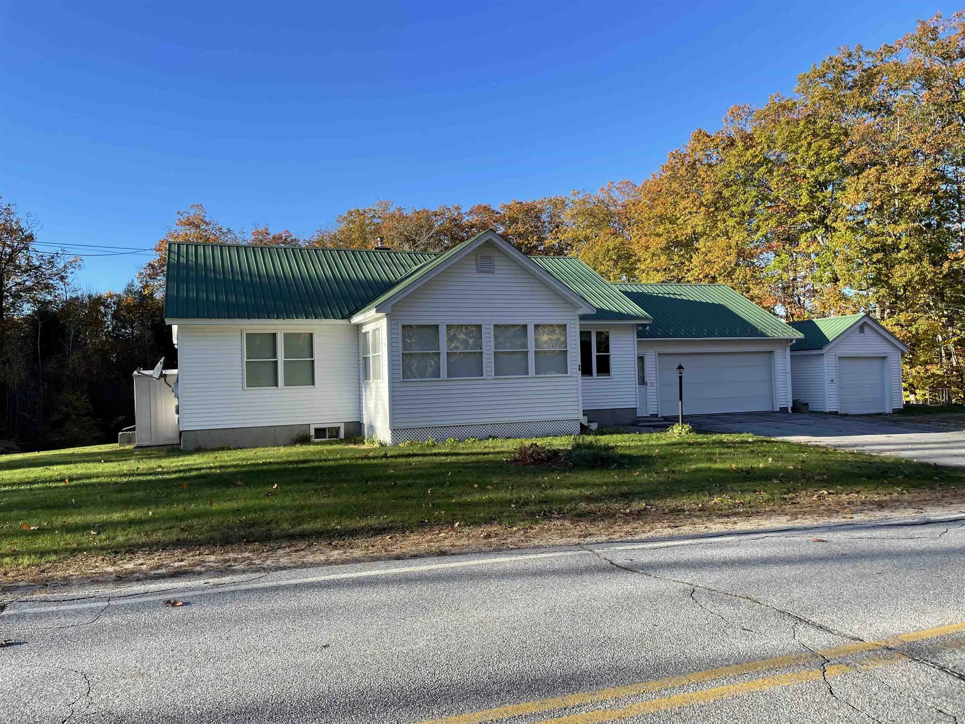 39 Huckins Street Ossipee NH 03814