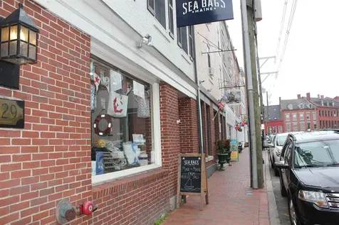 129 Market Street Portsmouth NH 03801