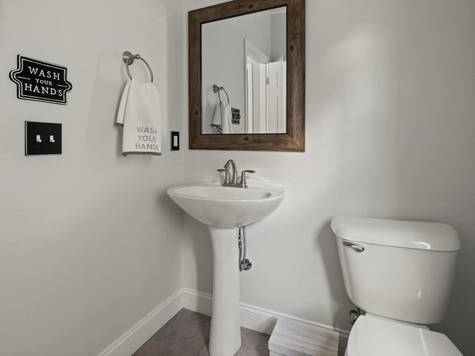 89 Sommerfield Avenue South Burlington VT 05403