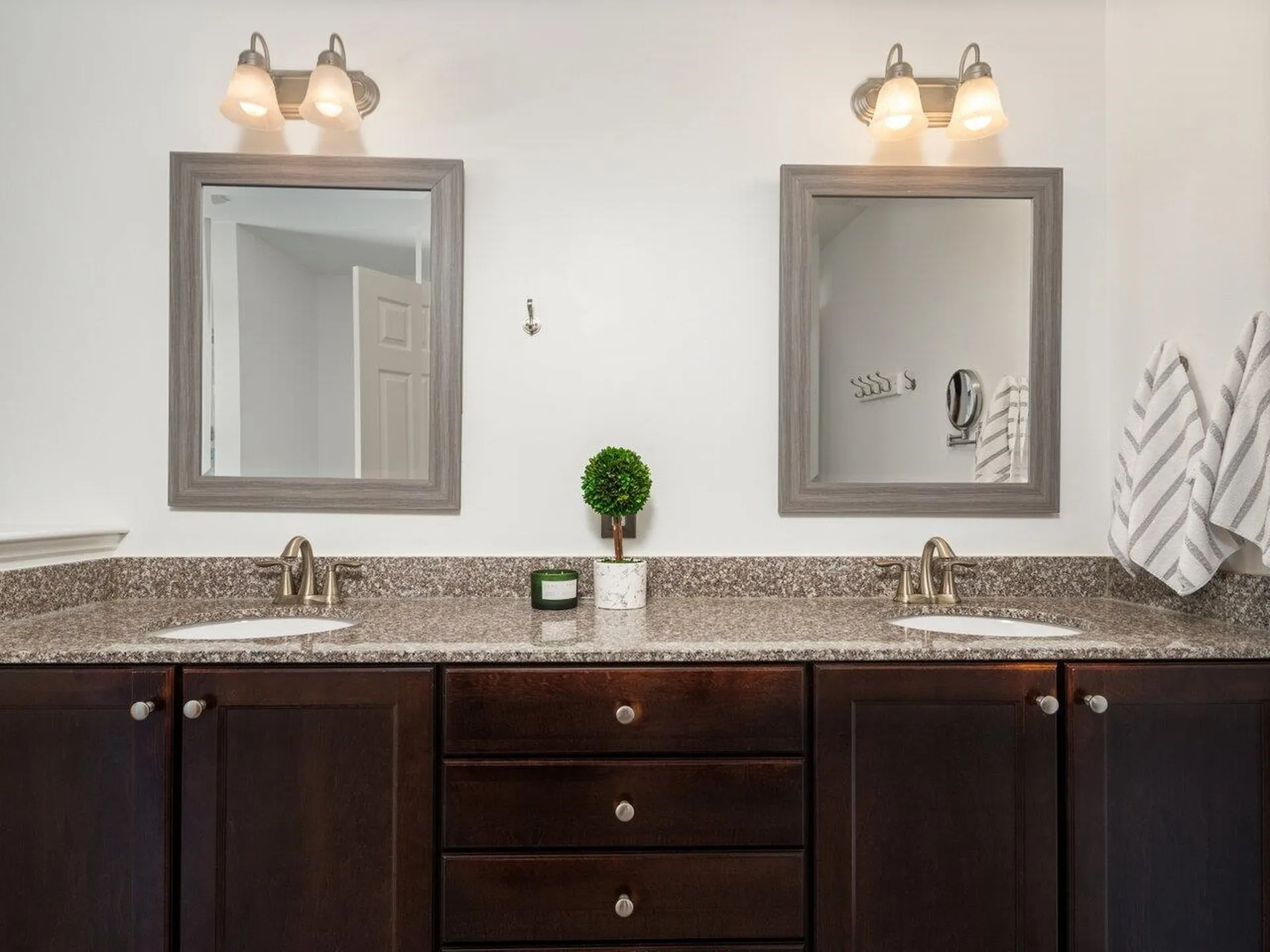 89 Sommerfield Avenue South Burlington VT 05403