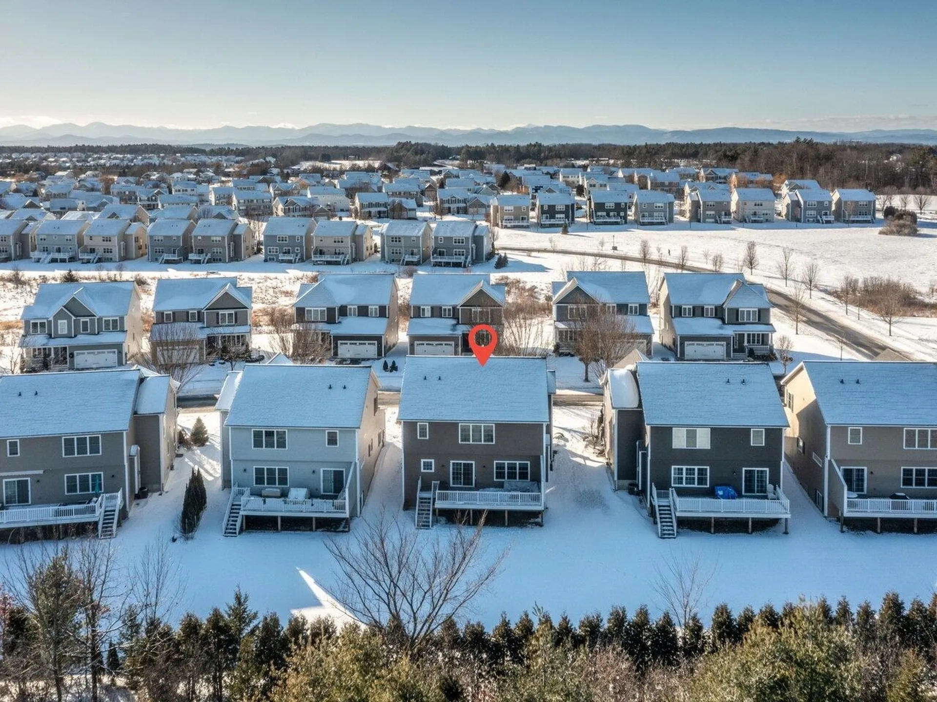 89 Sommerfield Avenue South Burlington VT 05403
