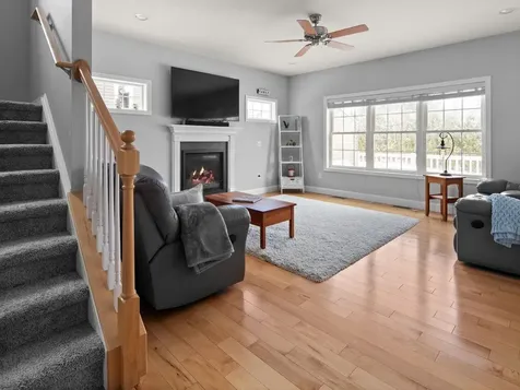 89 Sommerfield Avenue South Burlington VT 05403