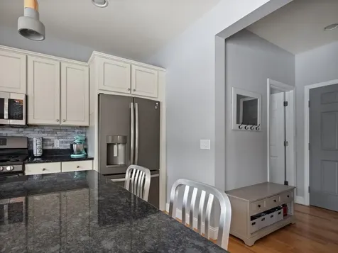 89 Sommerfield Avenue South Burlington VT 05403