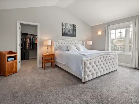 89 Sommerfield Avenue South Burlington VT 05403