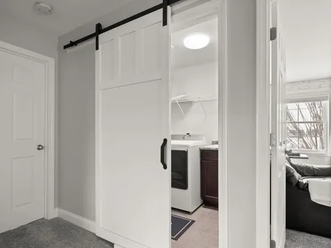 89 Sommerfield Avenue South Burlington VT 05403