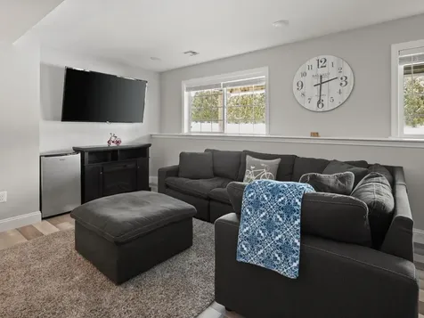 89 Sommerfield Avenue South Burlington VT 05403