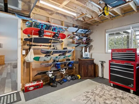 89 Sommerfield Avenue South Burlington VT 05403