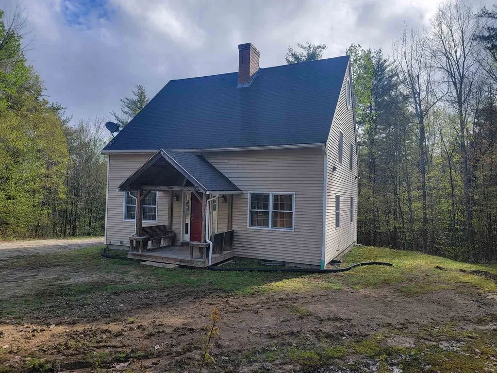 59 Davis Road Danbury NH 03230