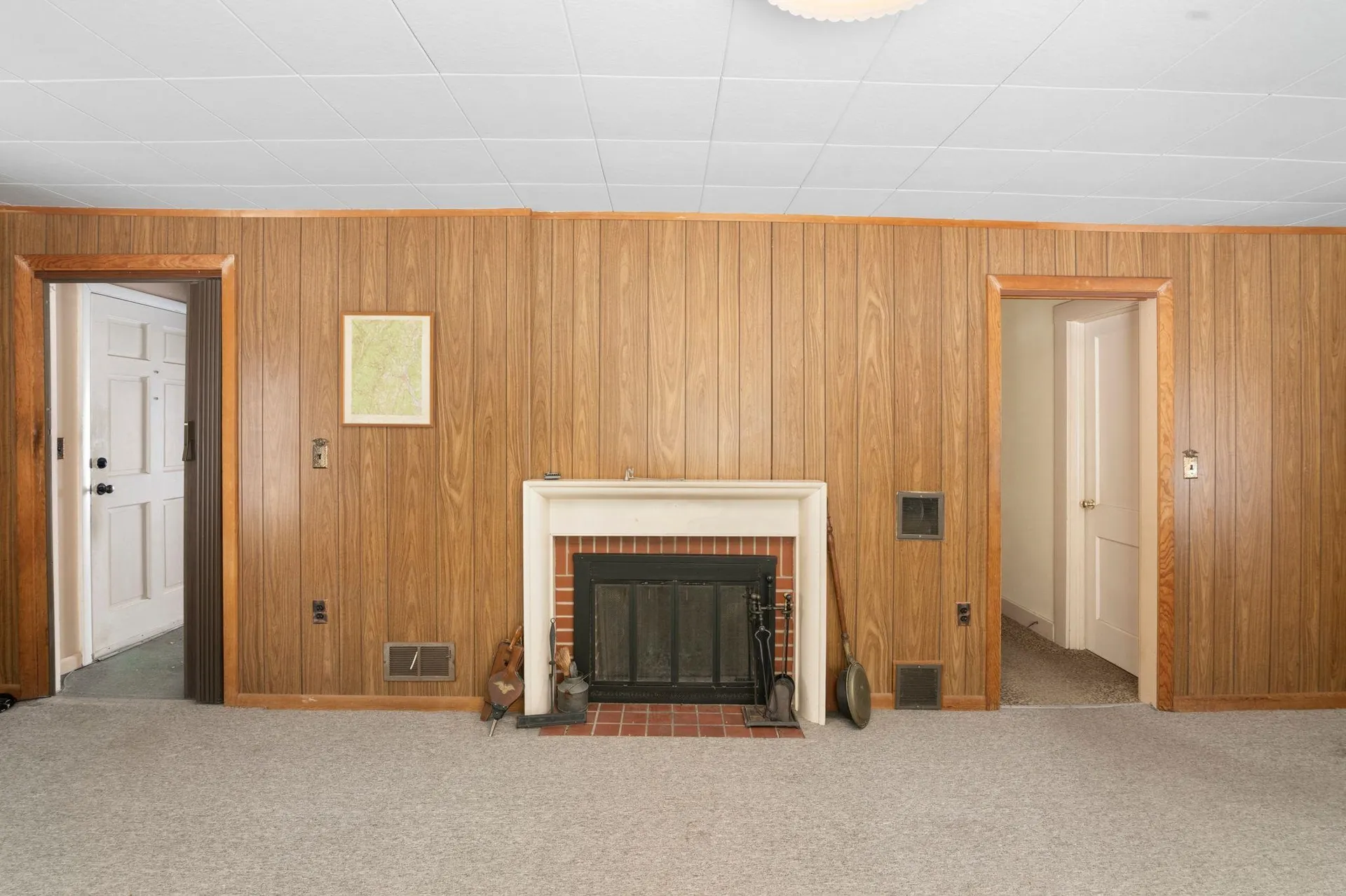 30 Leonard Road Dummerston VT 05301