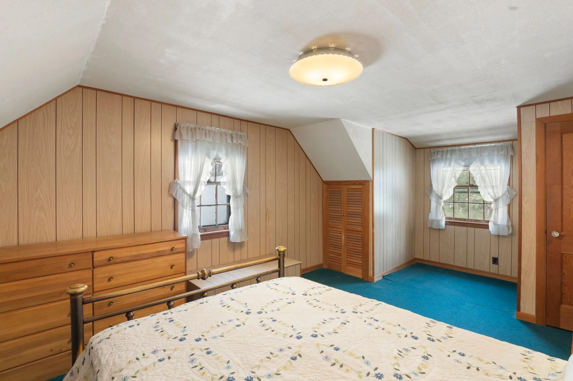 30 Leonard Road Dummerston VT 05301