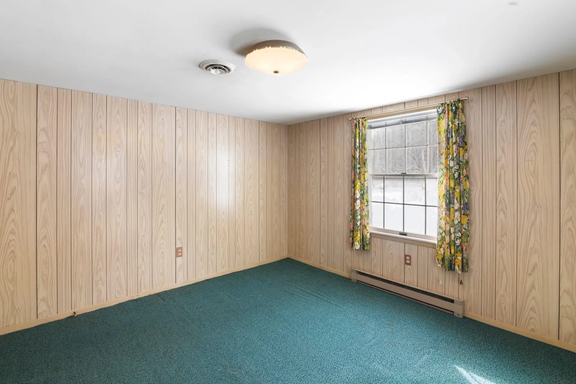 30 Leonard Road Dummerston VT 05301