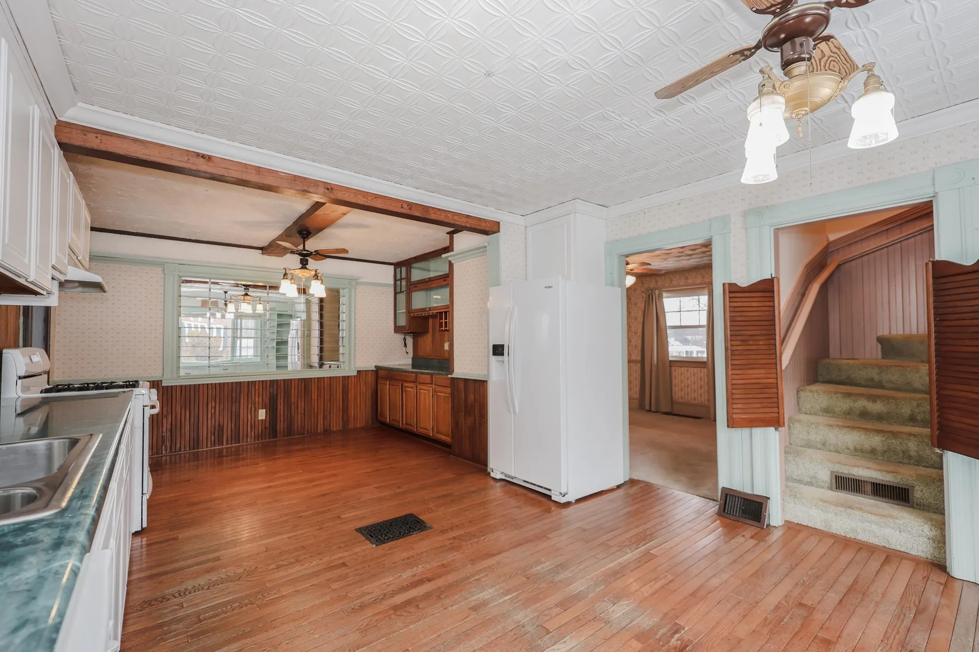 145 Candia Road Manchester NH 03109