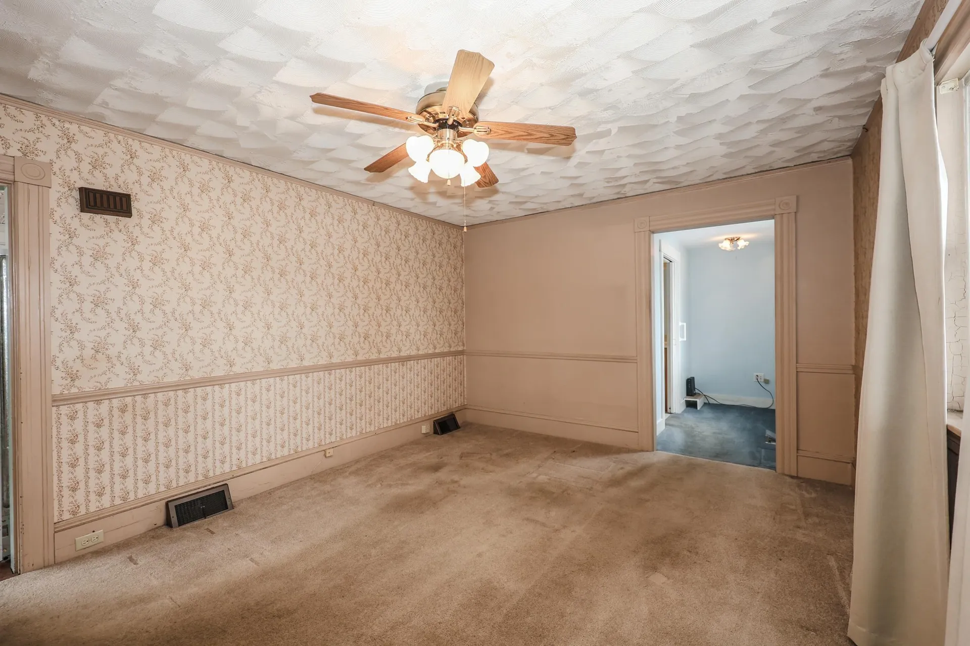 145 Candia Road Manchester NH 03109