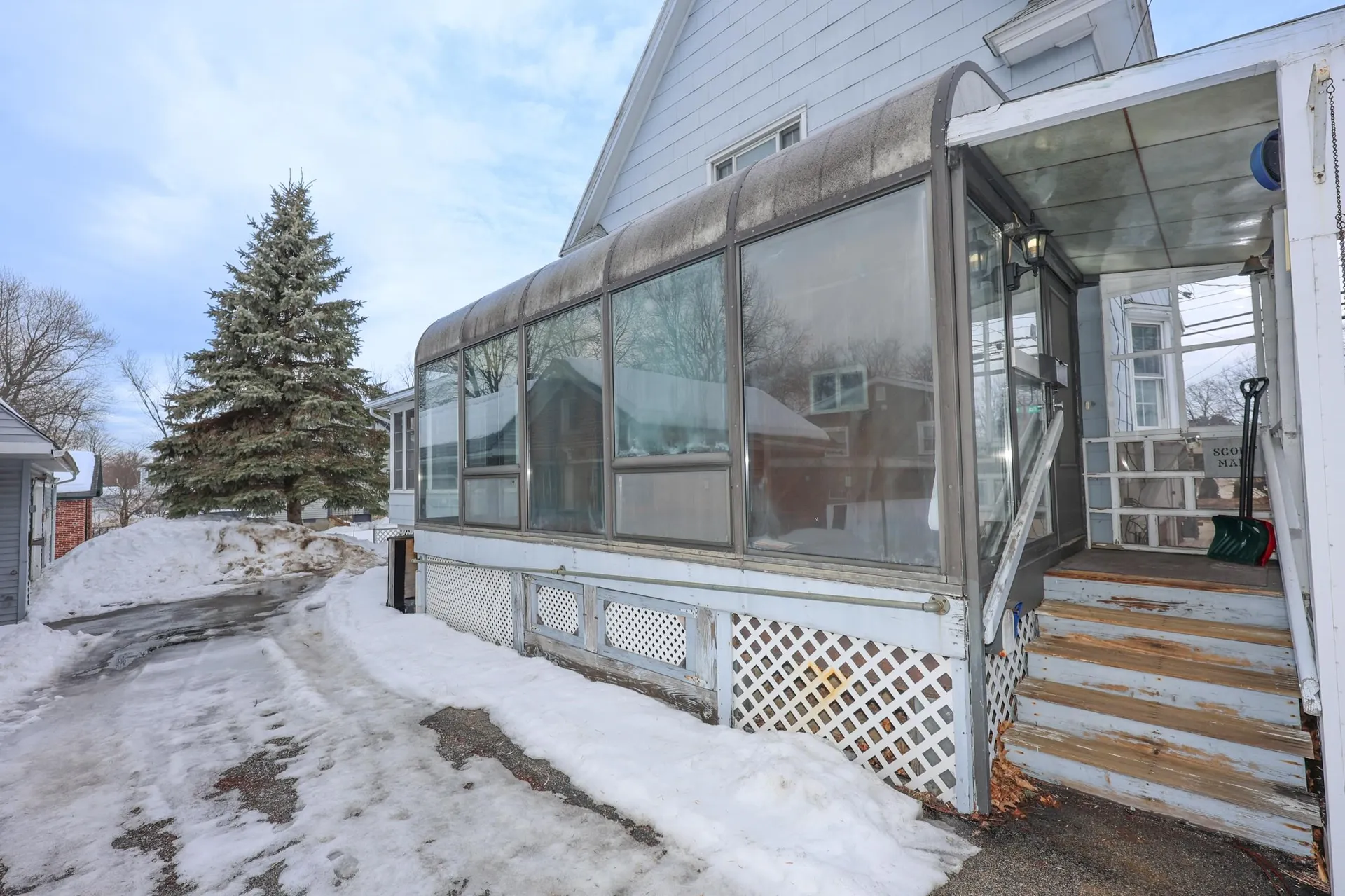 145 Candia Road Manchester NH 03109