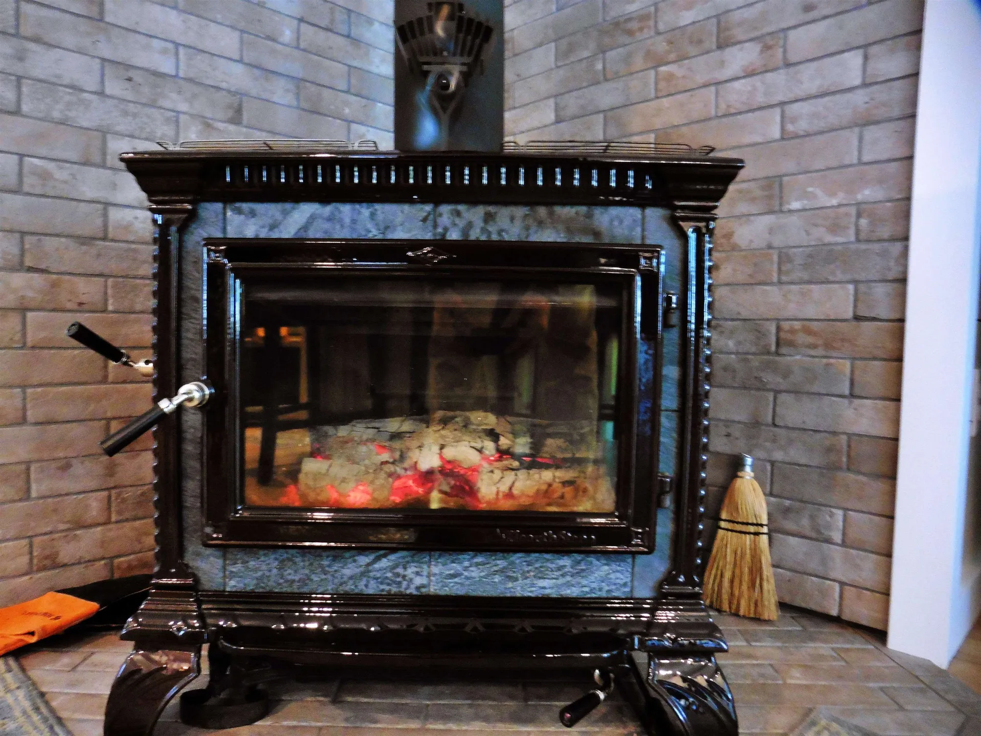 448 North Shore Road Holland VT 05830