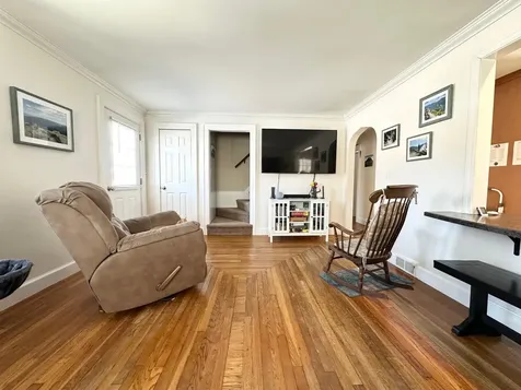 1030 Shirley Avenue Goffstown NH 03045