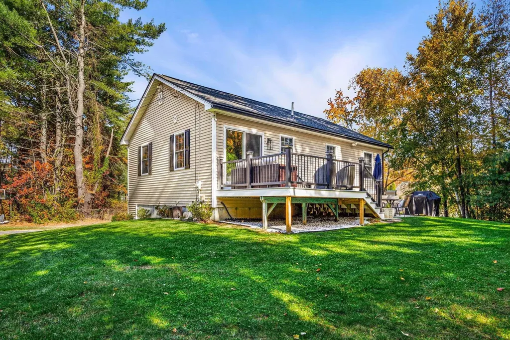 18 Norcross Street Somersworth NH 03878