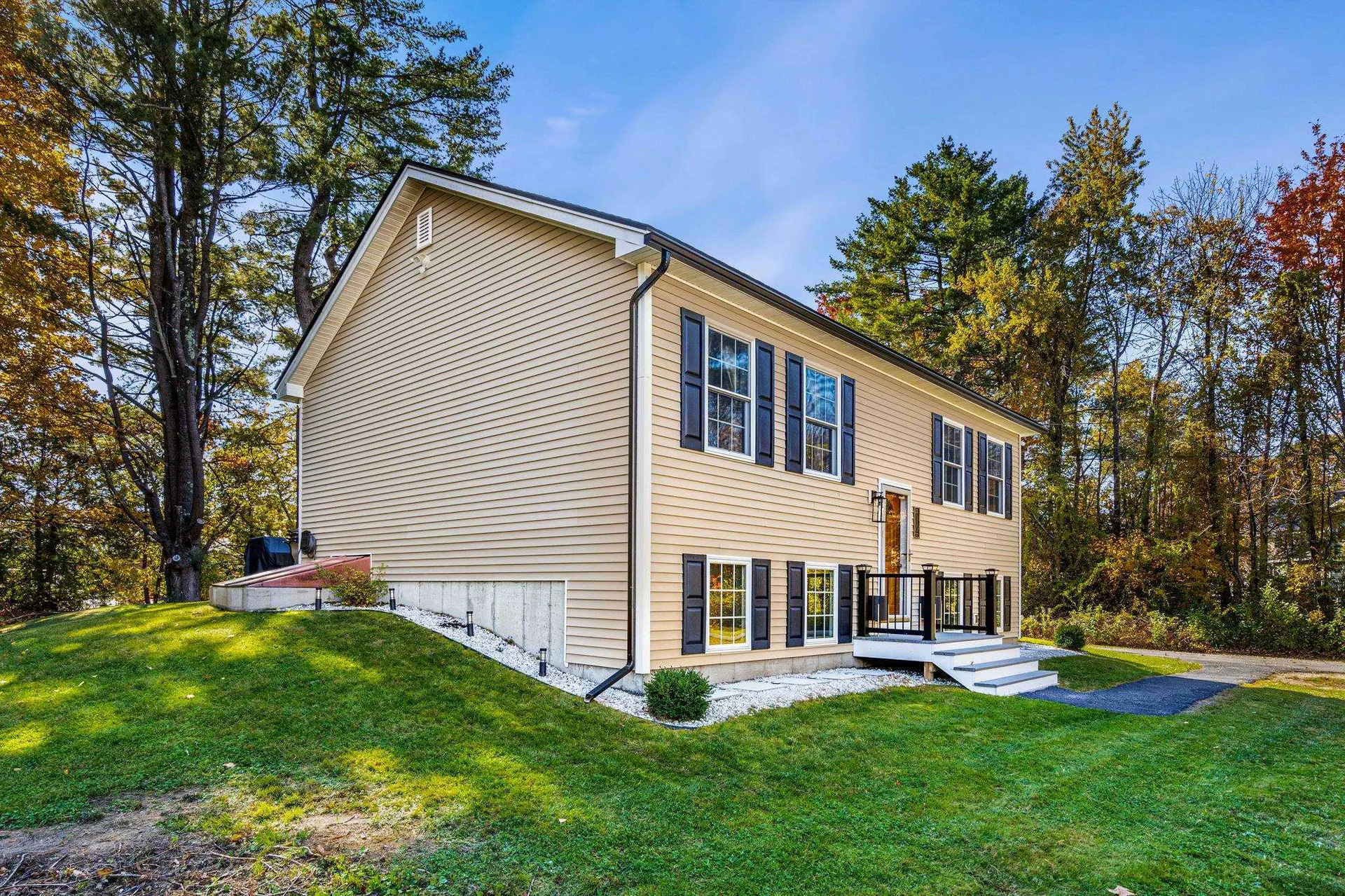 18 Norcross Street Somersworth NH 03878