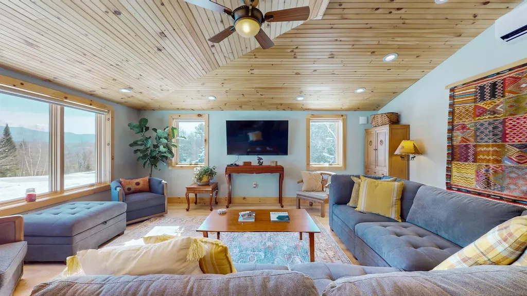 2430 North Branch Road Ripton VT 05766