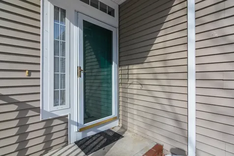 19 Moonlight Rose Lane Bedford NH 03110